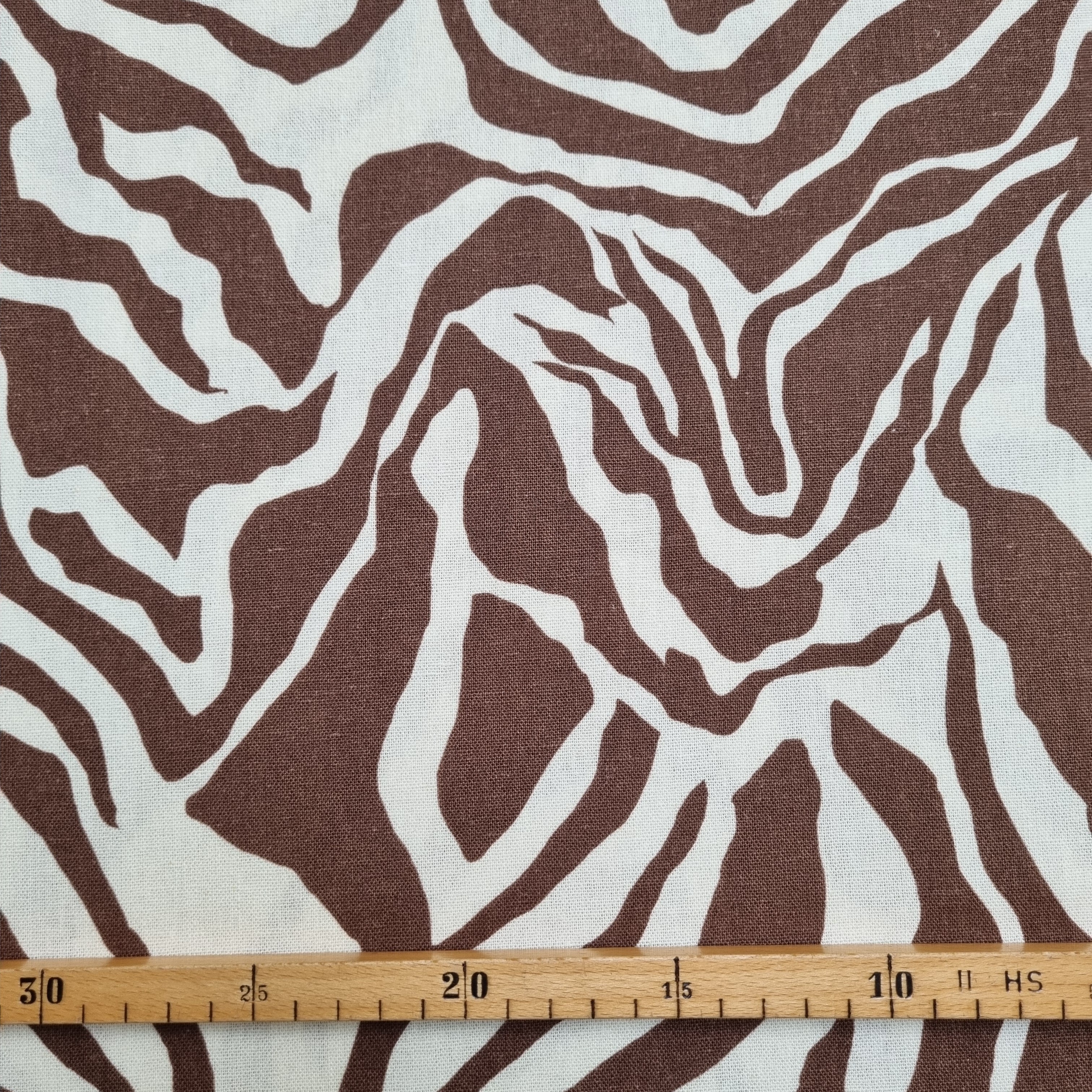 Animalprint auf Viskoseleinen Webstoff, neu Malu Stoffhaus - Nähschule - Atelier Malu - Stoffhaus