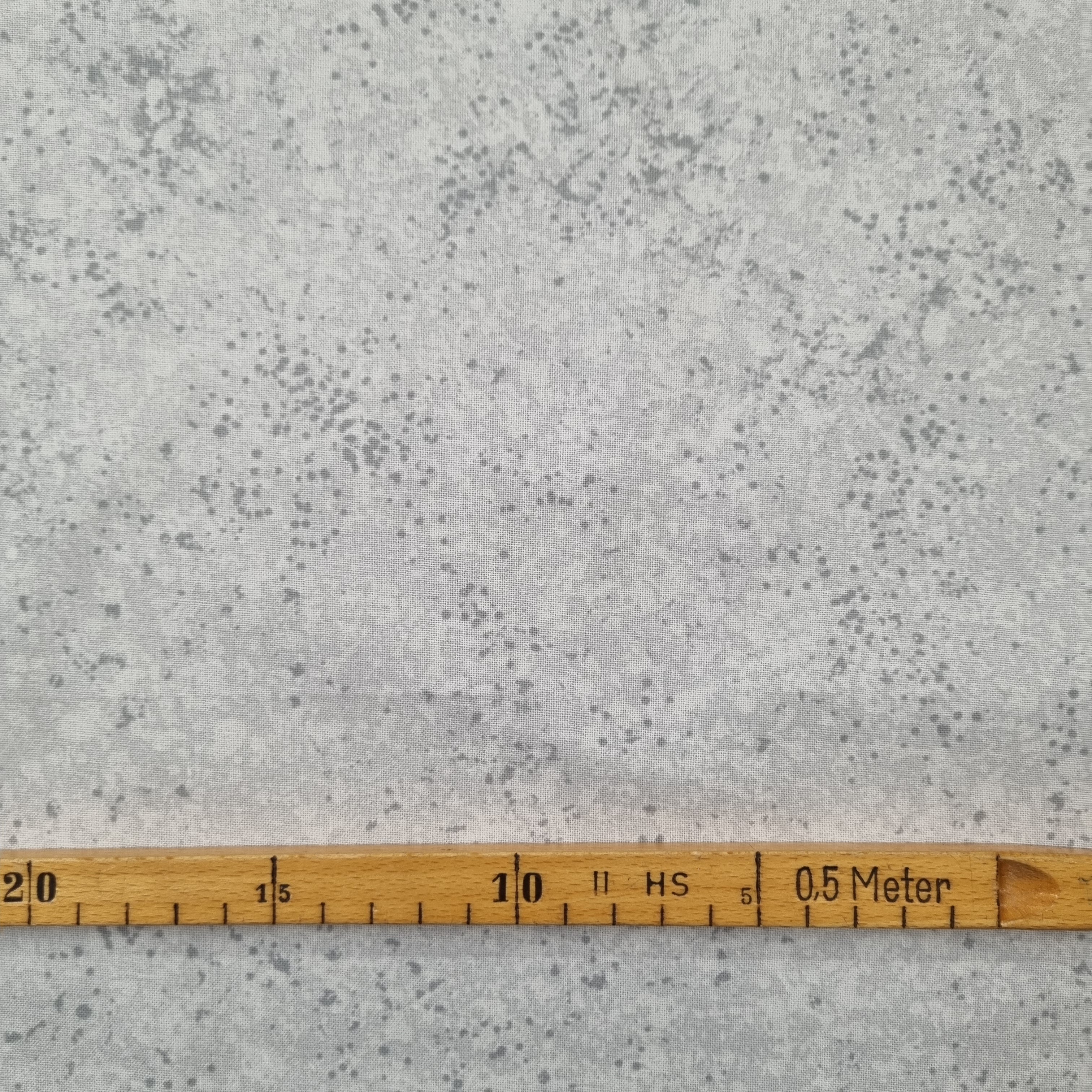 Baumwolldruck hellgrau marmoriert Webstoff Hemmers Malu - Stoffhaus