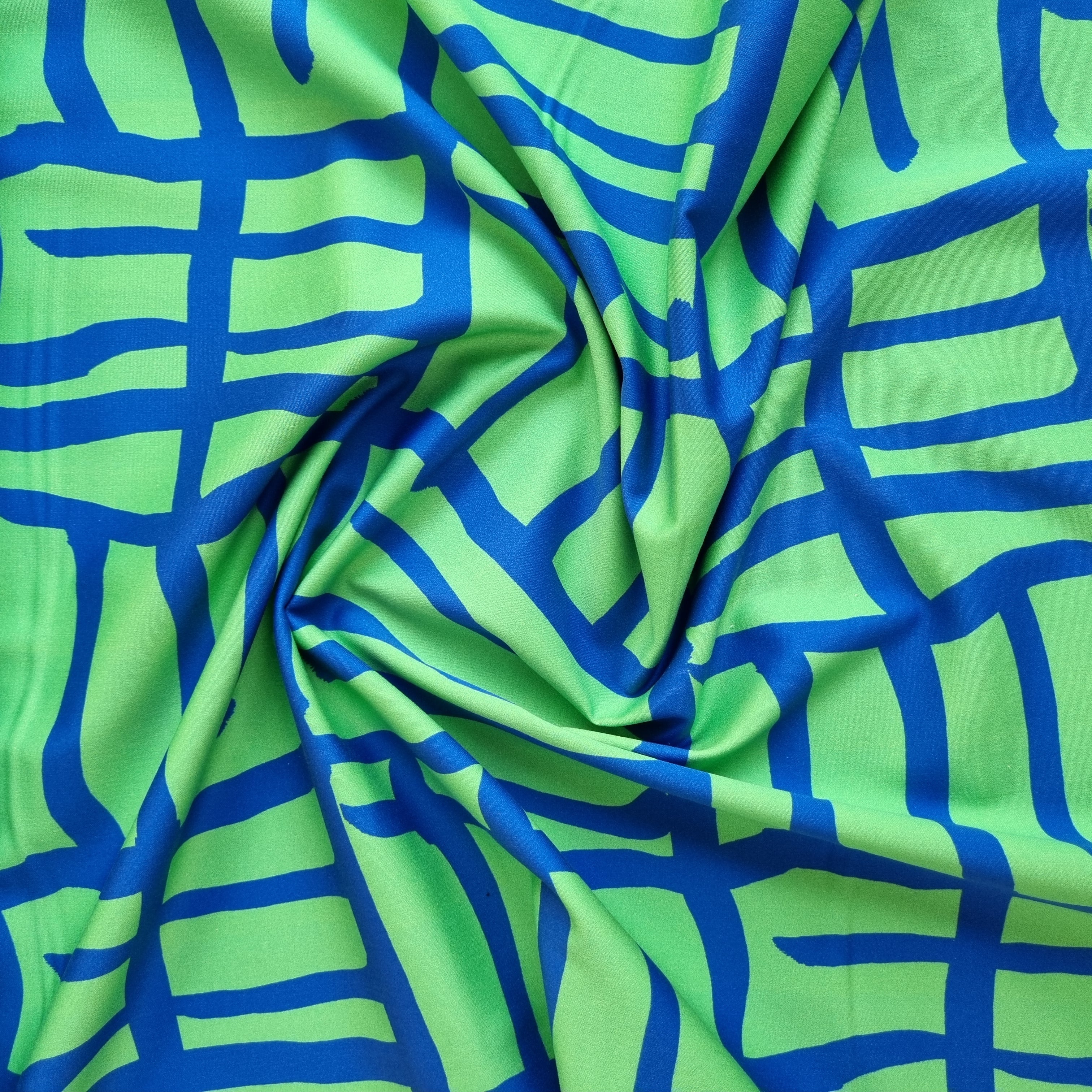 Baumwollsatin grafisches Muster Viskosewebstoff, neu Malu Stoffhaus Malu - Stoffhaus