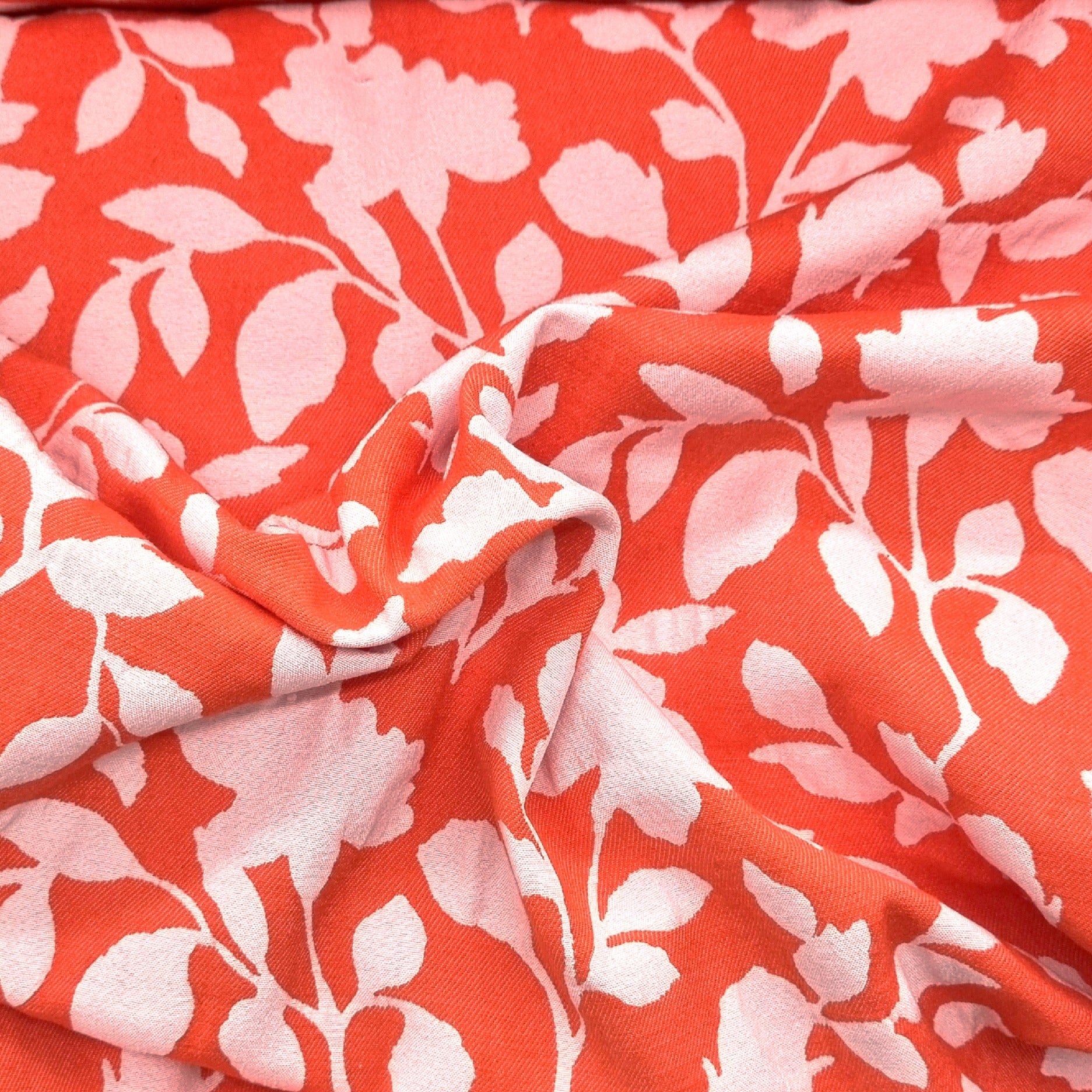 Blusenjaquard mit floralem Muster rosa Viskosewebstoff, neu Malu Stoffhaus Malu - Stoffhaus