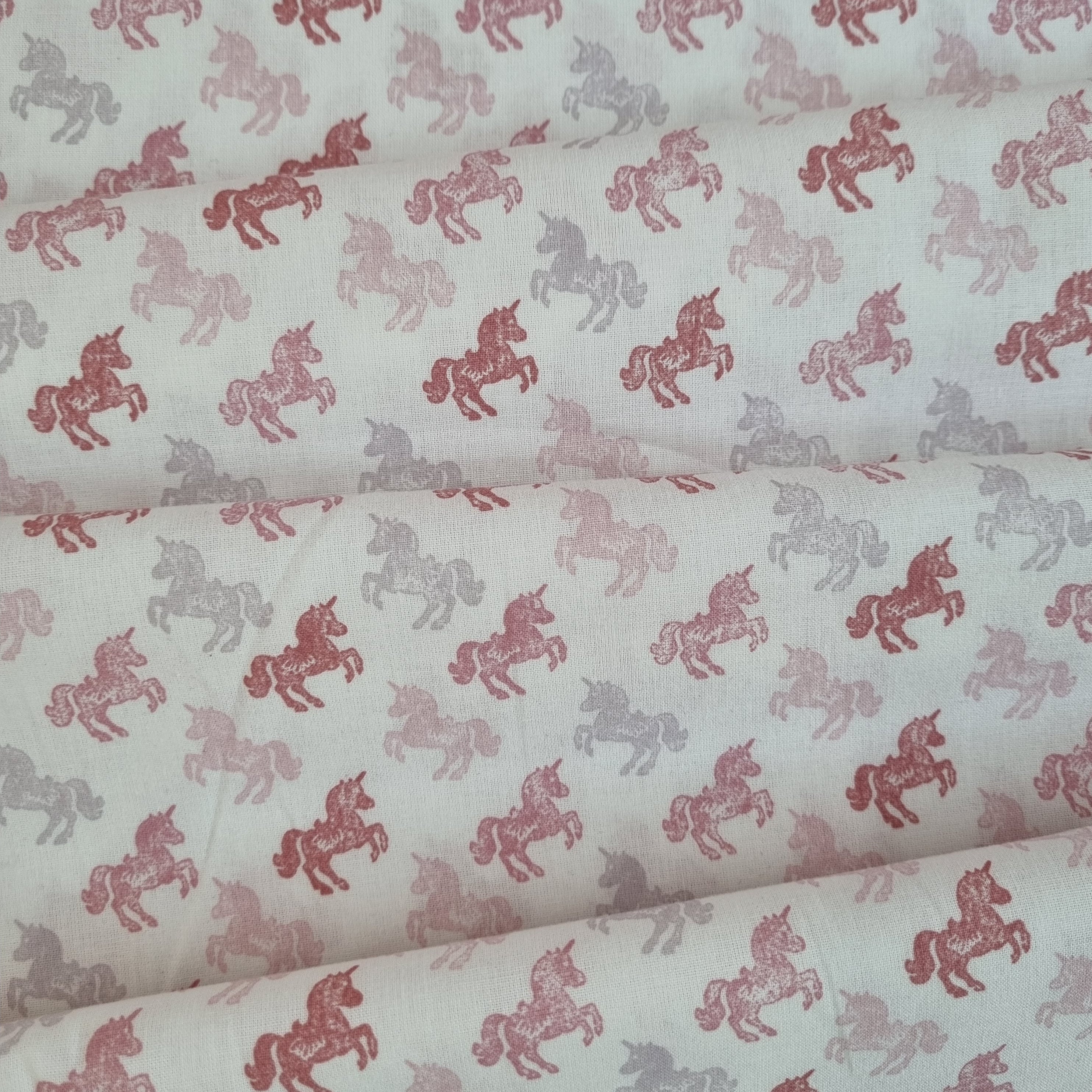 Einhörner div. Farben Webstoff Malu Stoffhaus rosa Malu - Stoffhaus