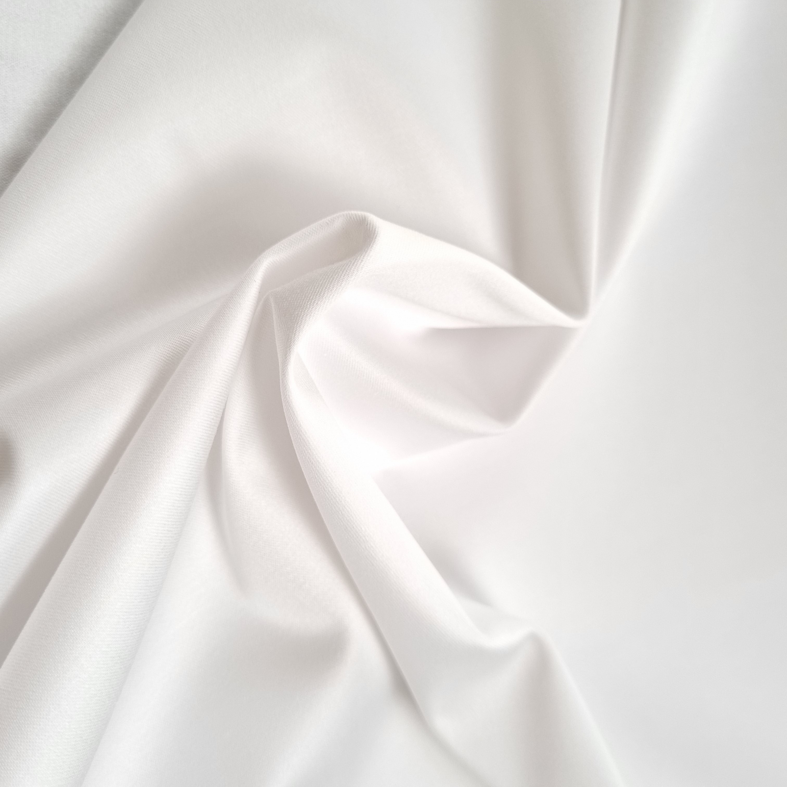 elastischer Baumwollsatin weiß Webstoff, neu MANIFATTURA FODERAMI CIMMINO Malu - Stoffhaus