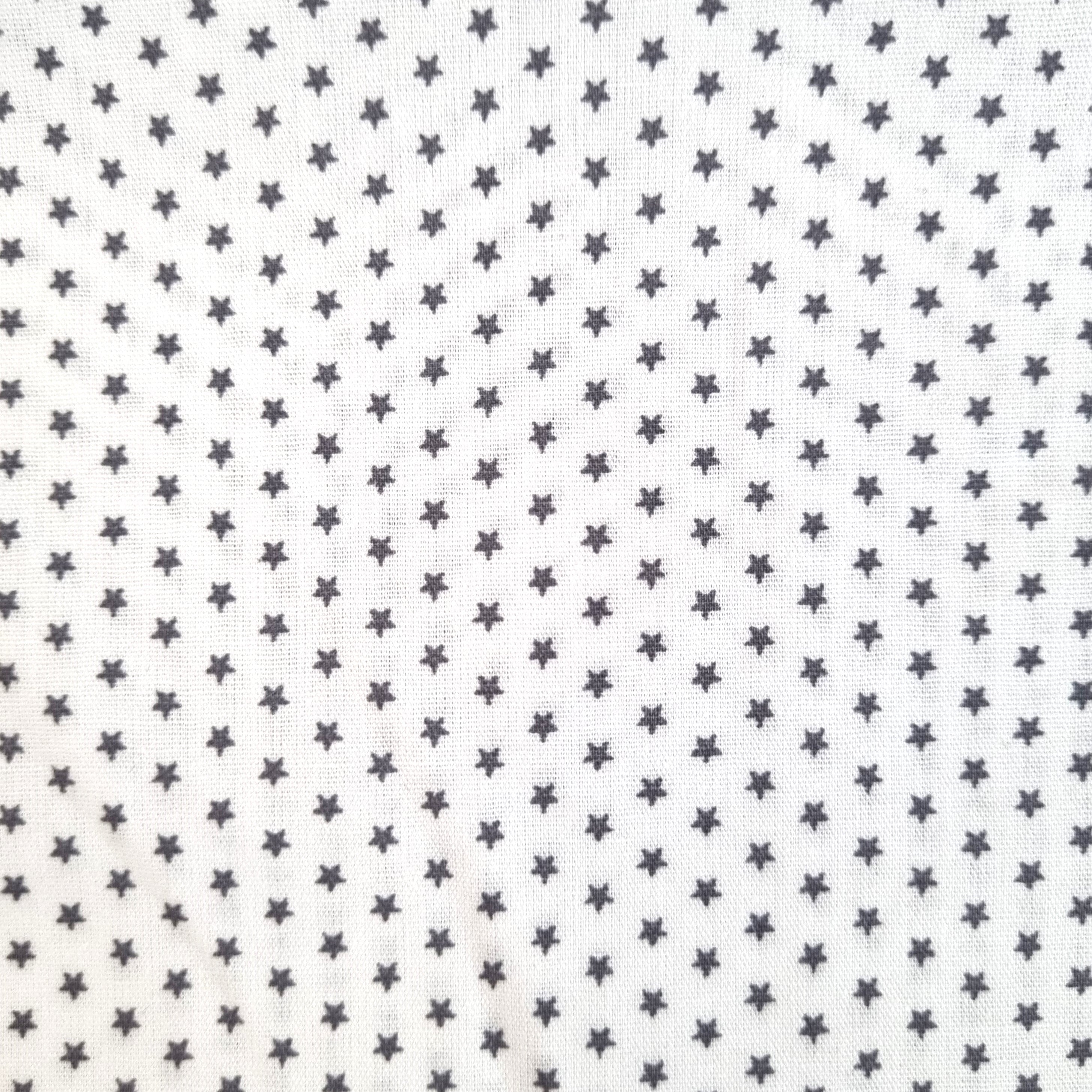 graue Sternchen auf Baumwolle Webstoff Malu Stoffhaus - Nähschule - Atelier Malu - Stoffhaus