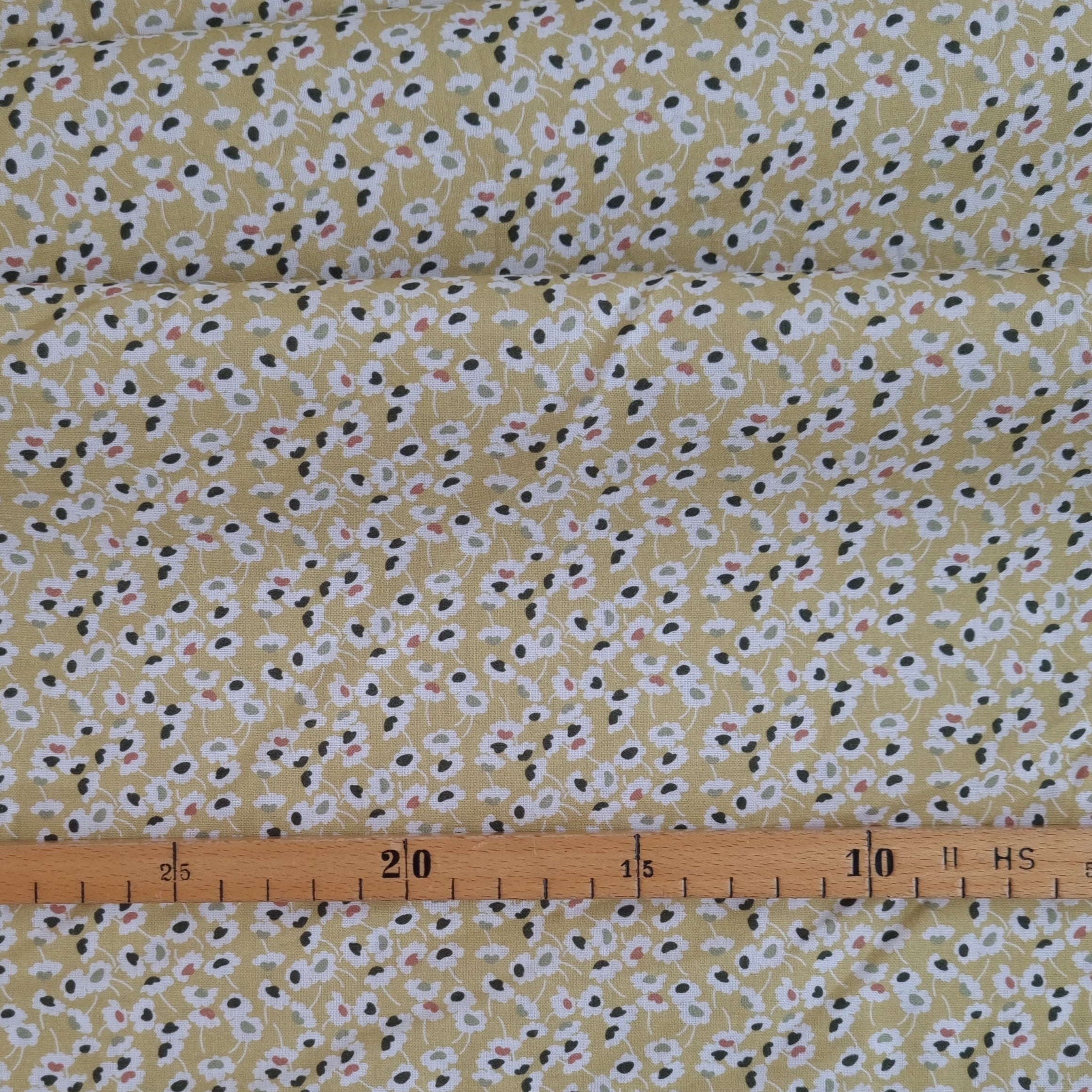 kleine Blüten hellgelb BIO Baumwollpopeline Webstoff Malu Stoffhaus Malu - Stoffhaus