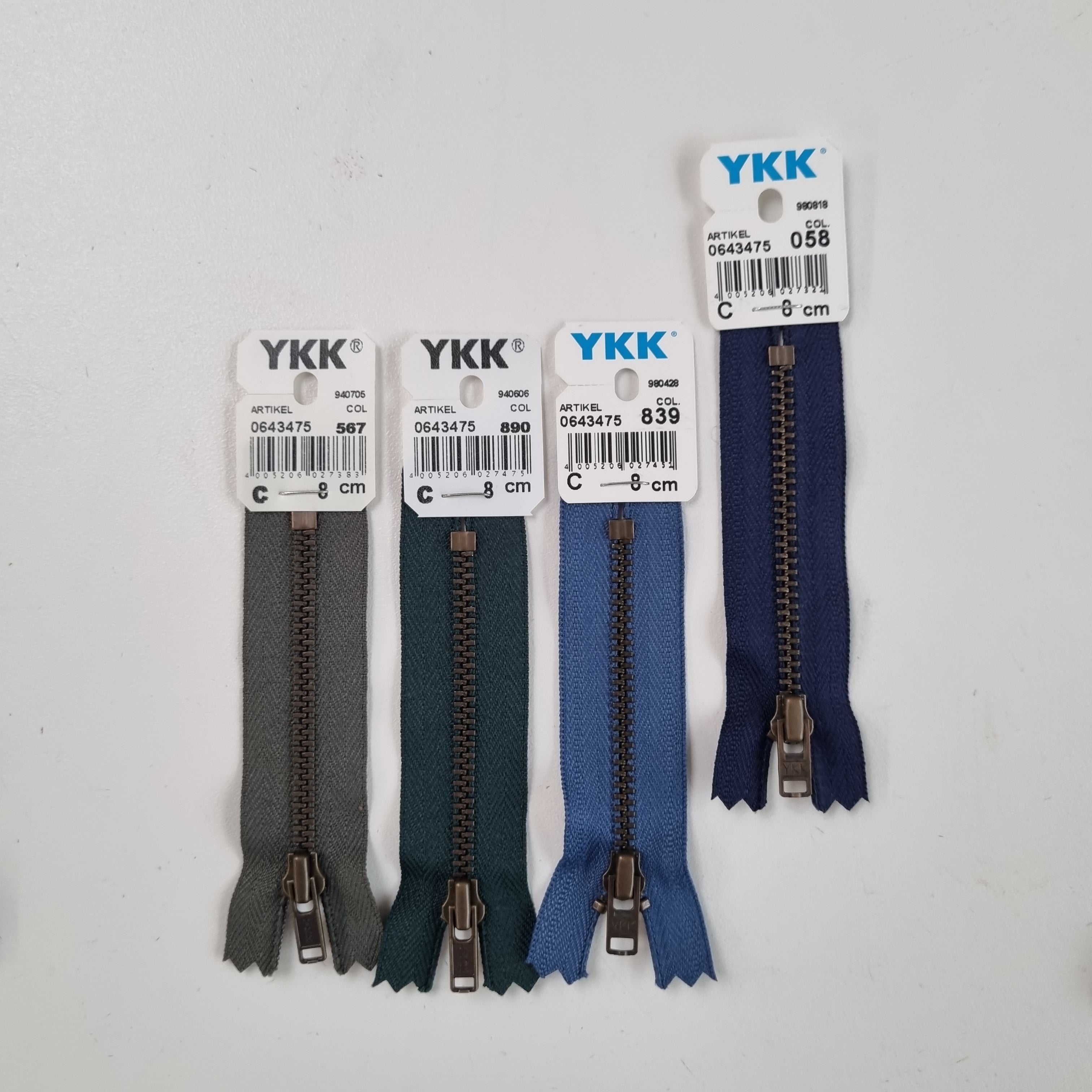 Metall antik gold nicht teilbar 3mm Reißverschlüsse YKK Malu - Stoffhaus