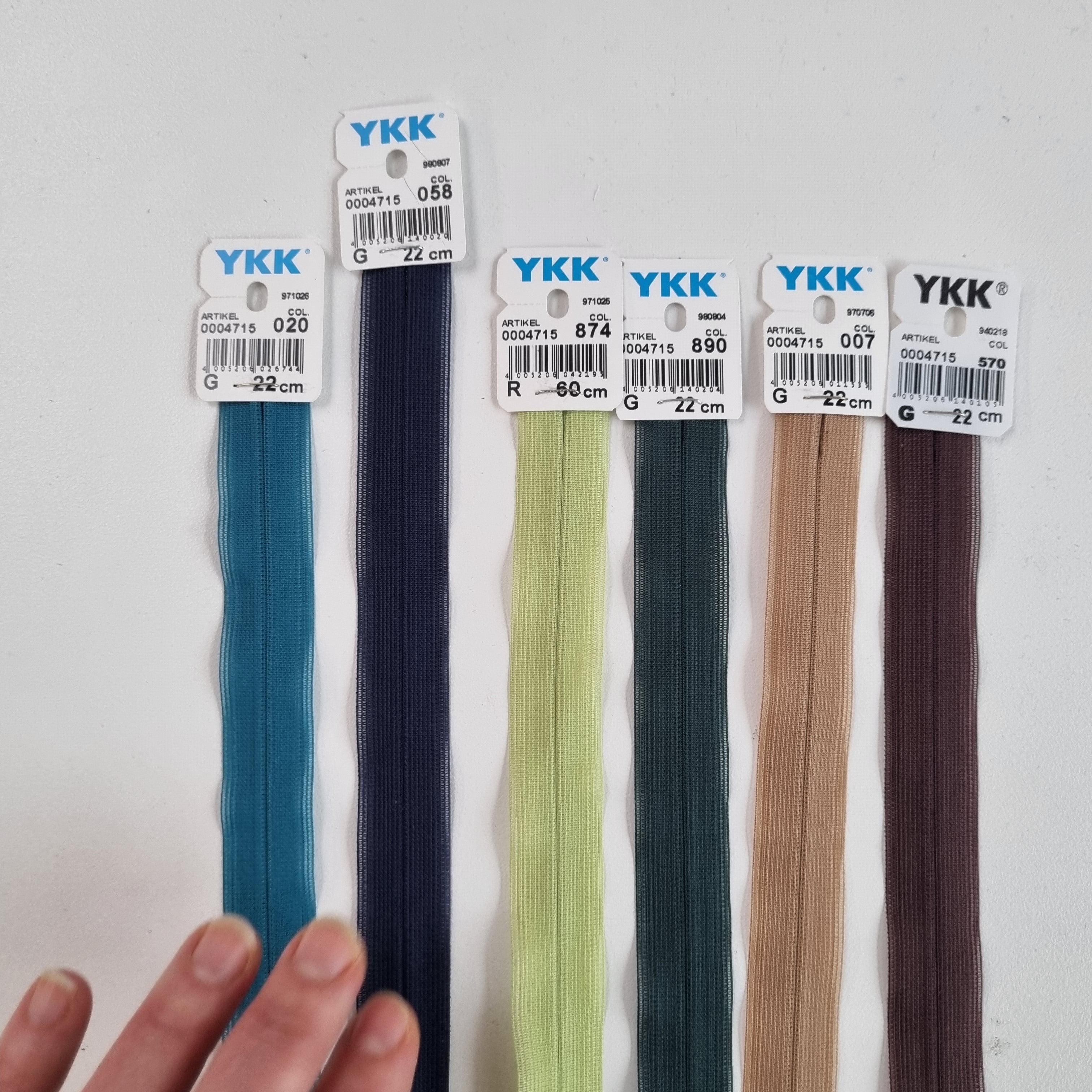 Nahtverdeckt nicht teilbar 2mm marine Reißverschlüsse YKK Malu - Stoffhaus