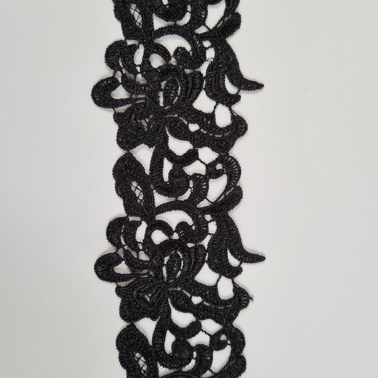 Spitzenborte fünf Farben Malu Stoffhaus - Nähschule - Atelier Schwarz Malu - Stoffhaus