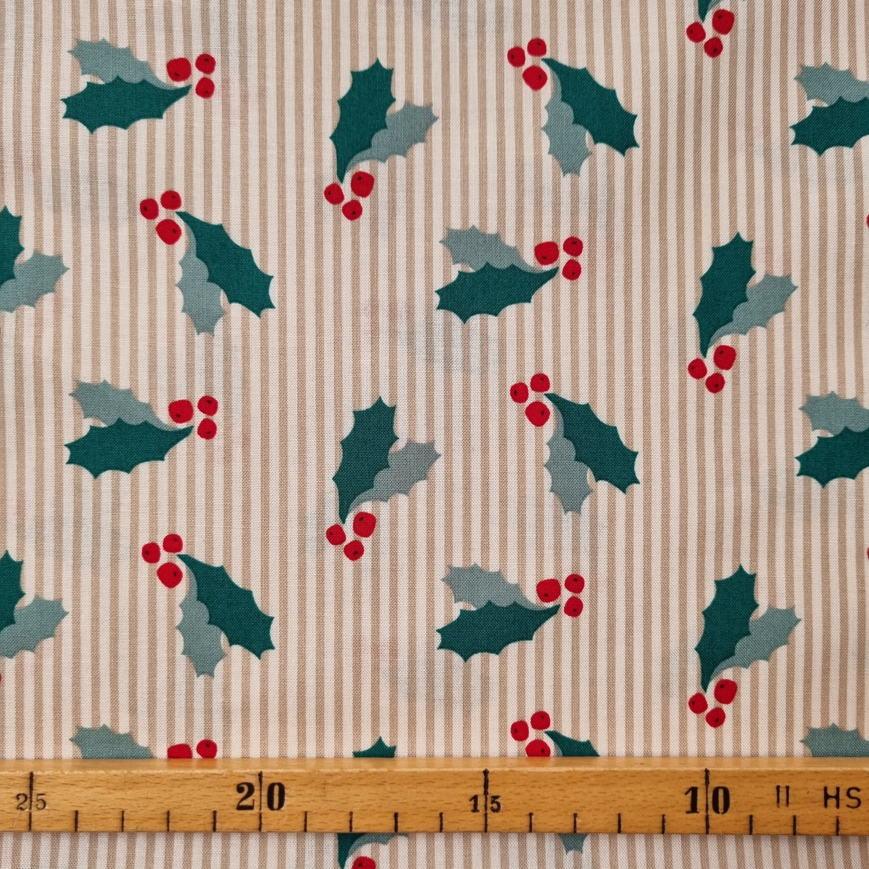 Stechpalme Baumwolldruck beige Webstoff Malu Stoffhaus Malu - Stoffhaus