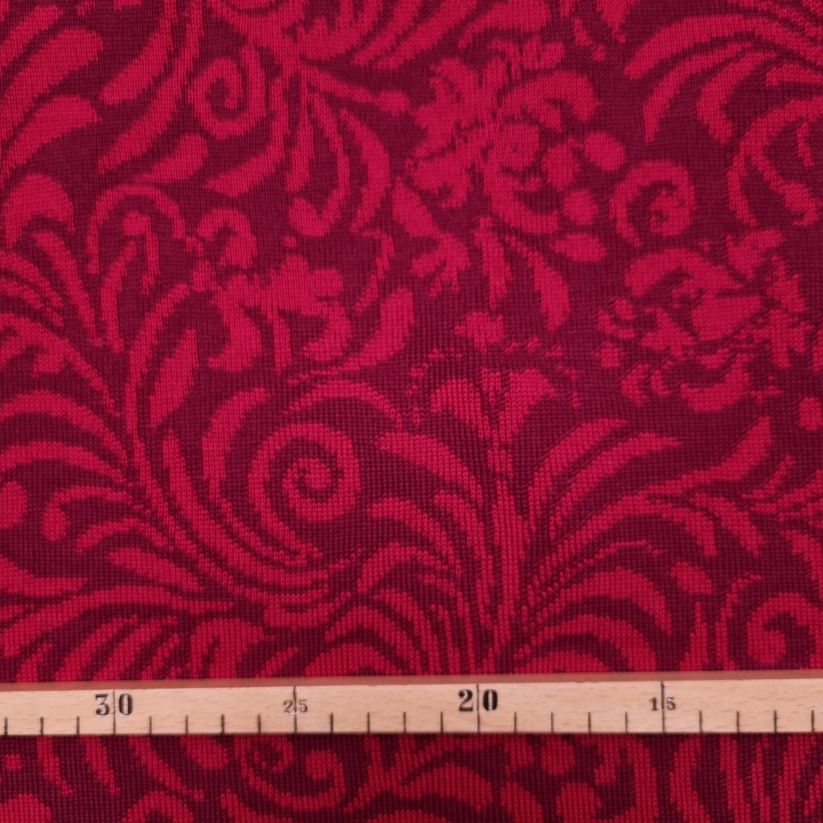 superweicher Merino Jaquard Feinstrick rot/dunkelrot Feinstrick Toptex Malu - Stoffhaus