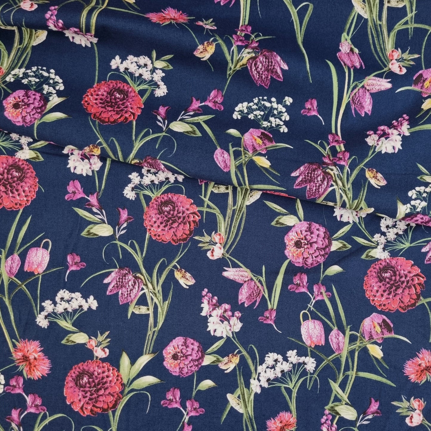 Florales von Gütermann in pink, navy, grün