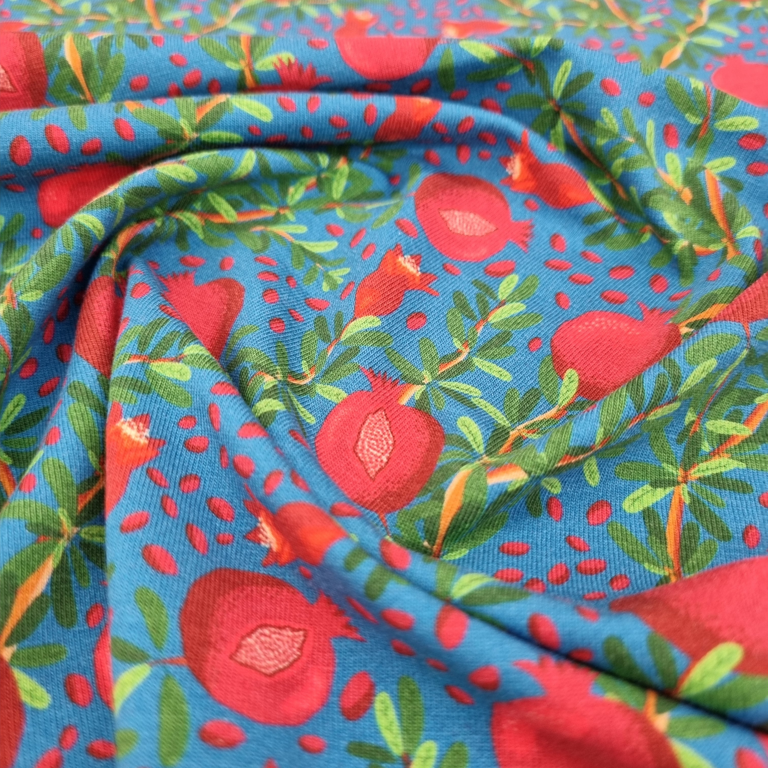 Eigenproduktion Granatapfel Biobaumwolljersey Eigenproduktion, neu Malu Stoffhaus - Nähschule - Atelier Malu - Stoffhaus