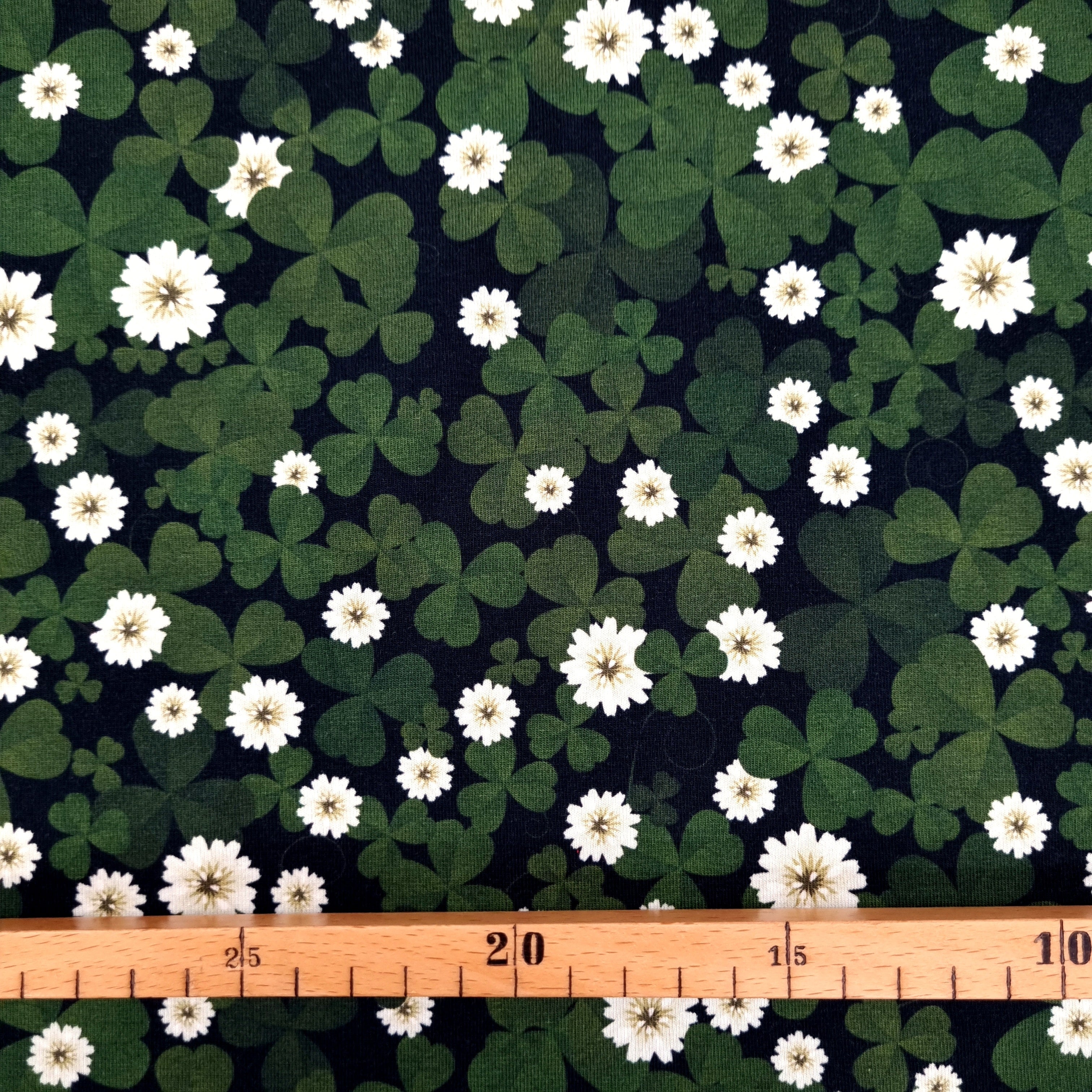 Eigenproduktion Klee Biobaumwolljersey Eigenproduktion, neu Malu Stoffhaus - Nähschule - Atelier Malu - Stoffhaus