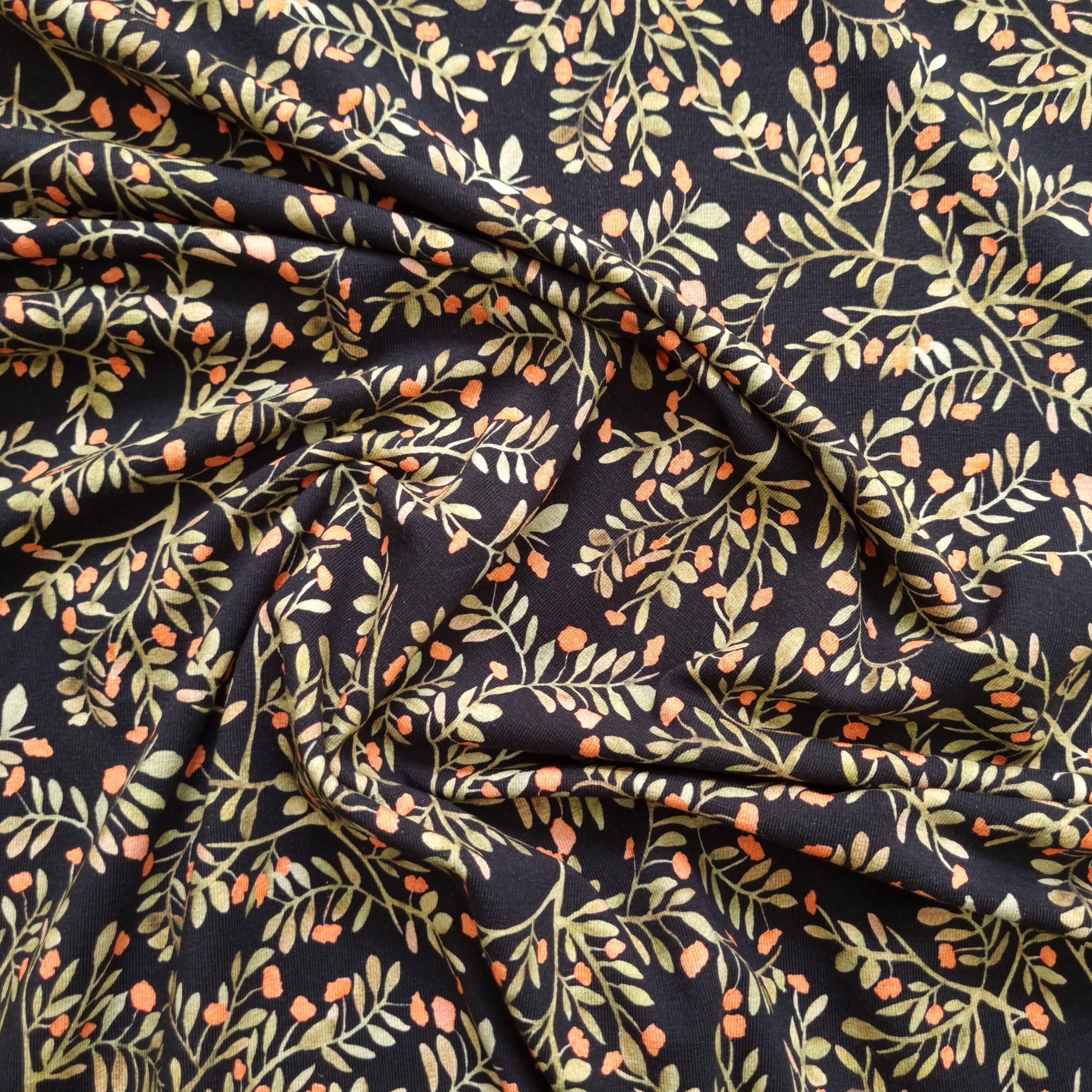 floraler Druck auf schwarzem Grund, Baumwolljersey jersey, neu Malu Stoffhaus Malu - Stoffhaus