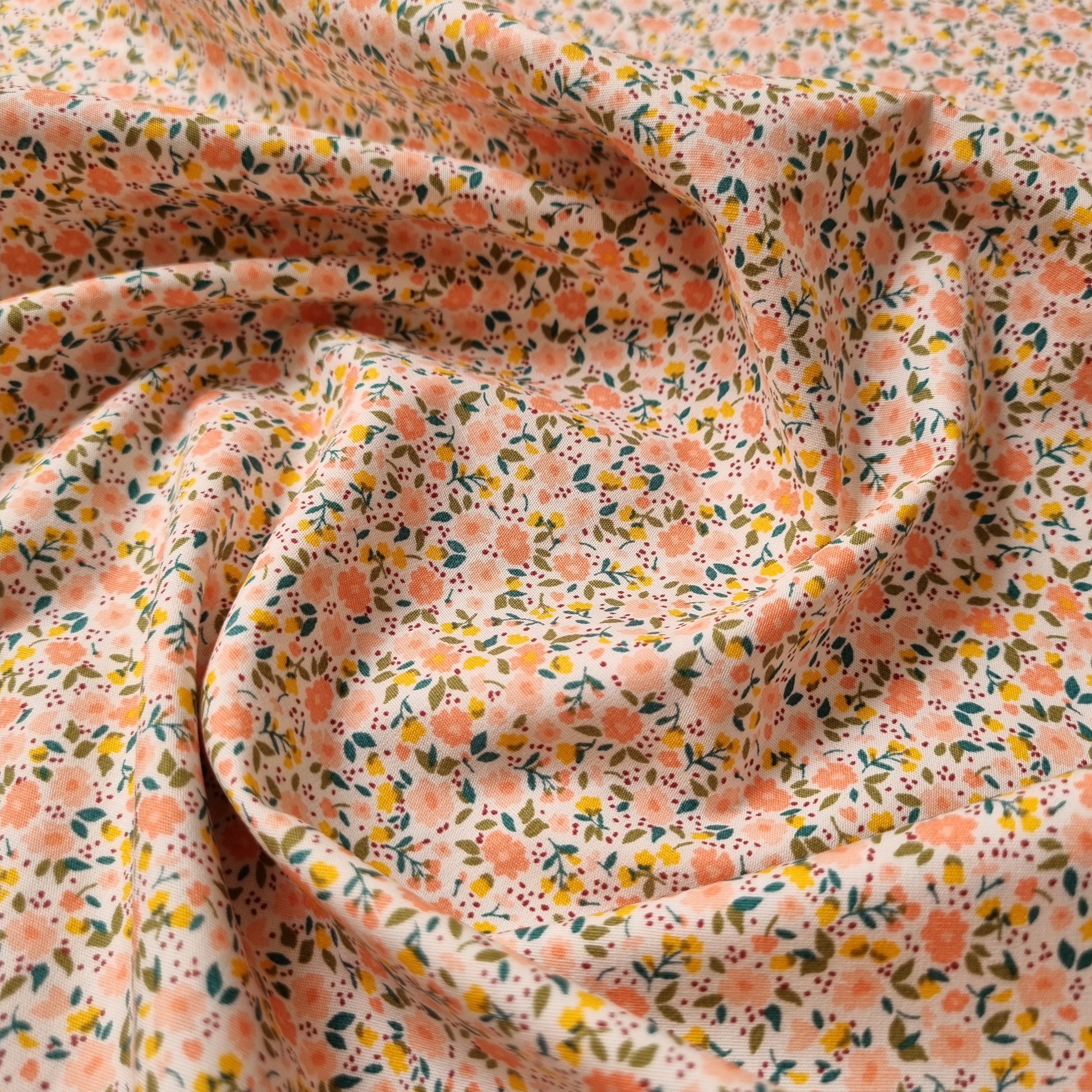 Mille Fleur apricot/weiß Webstoff Marin & Carbonell Malu - Stoffhaus