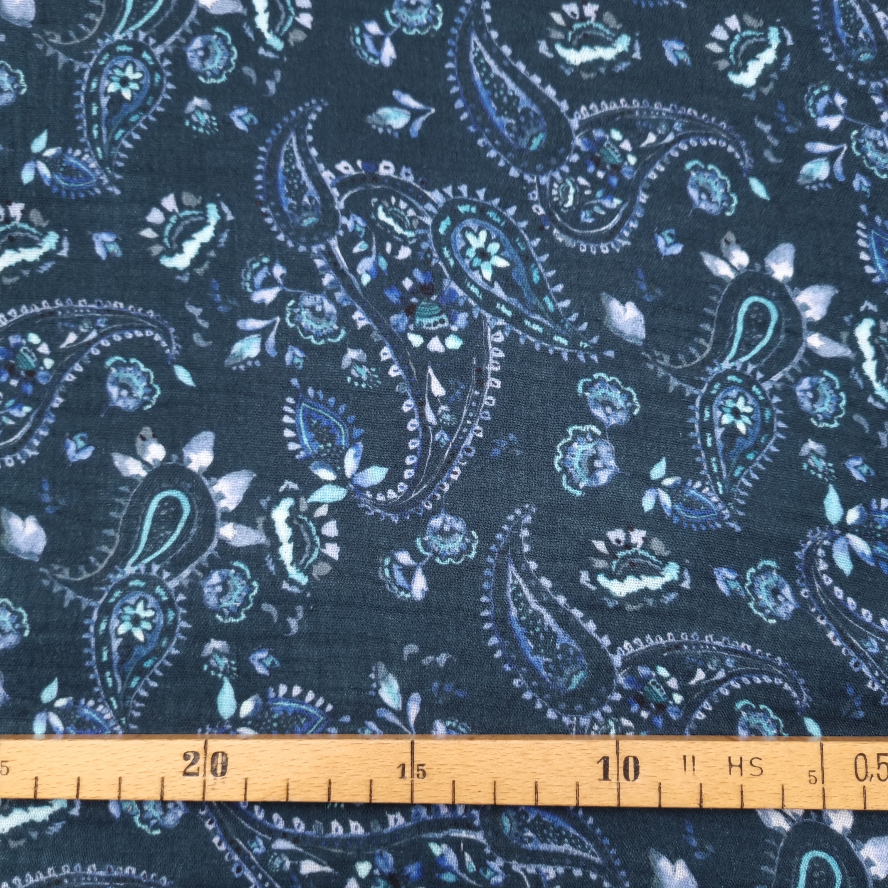 Musselin mit blauem Paisleymuster Musselin, neu Malu Stoffhaus - Nähschule - Atelier Malu - Stoffhaus