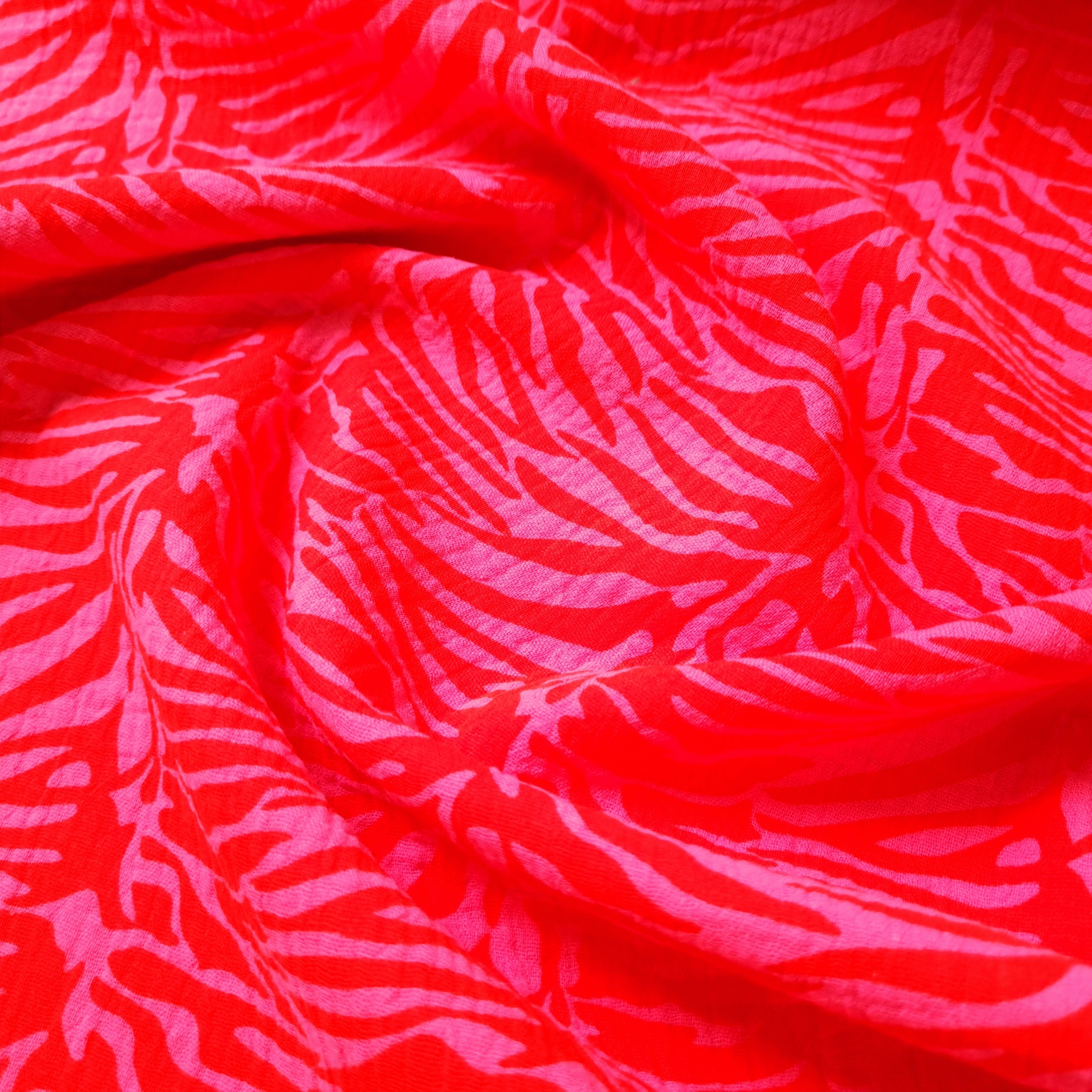 Musselin mit Tigerdruck rot/pink Musselin, neu Marin & Carbonell Malu - Stoffhaus