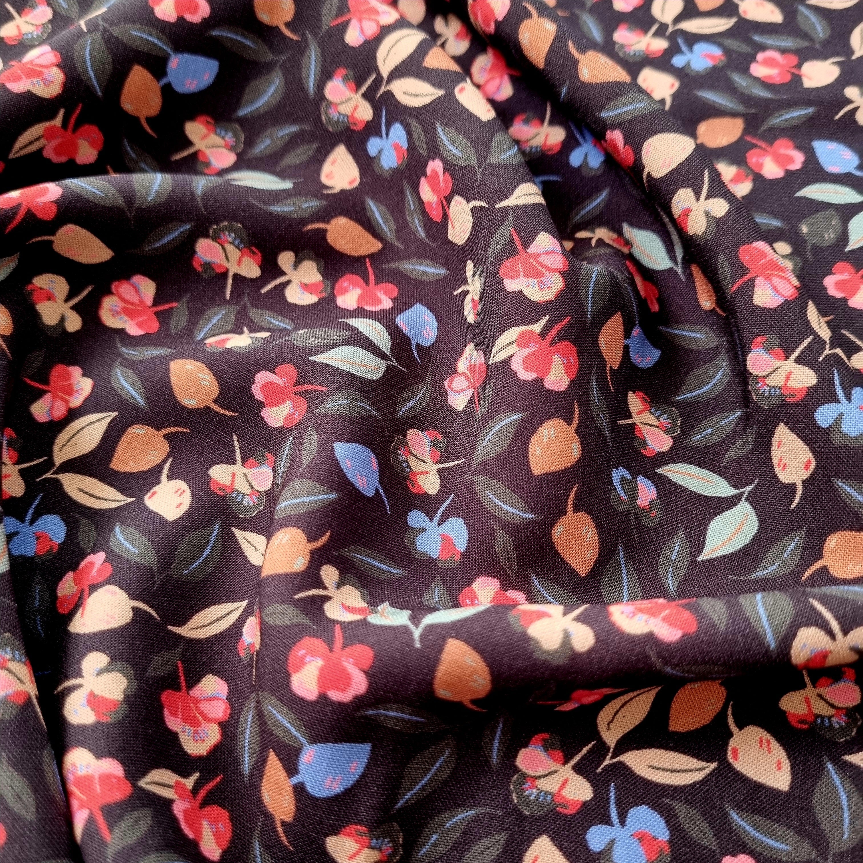 Viskosedruck mit kleinen Blüten Viskosewebstoff, neu Domotex Malu - Stoffhaus