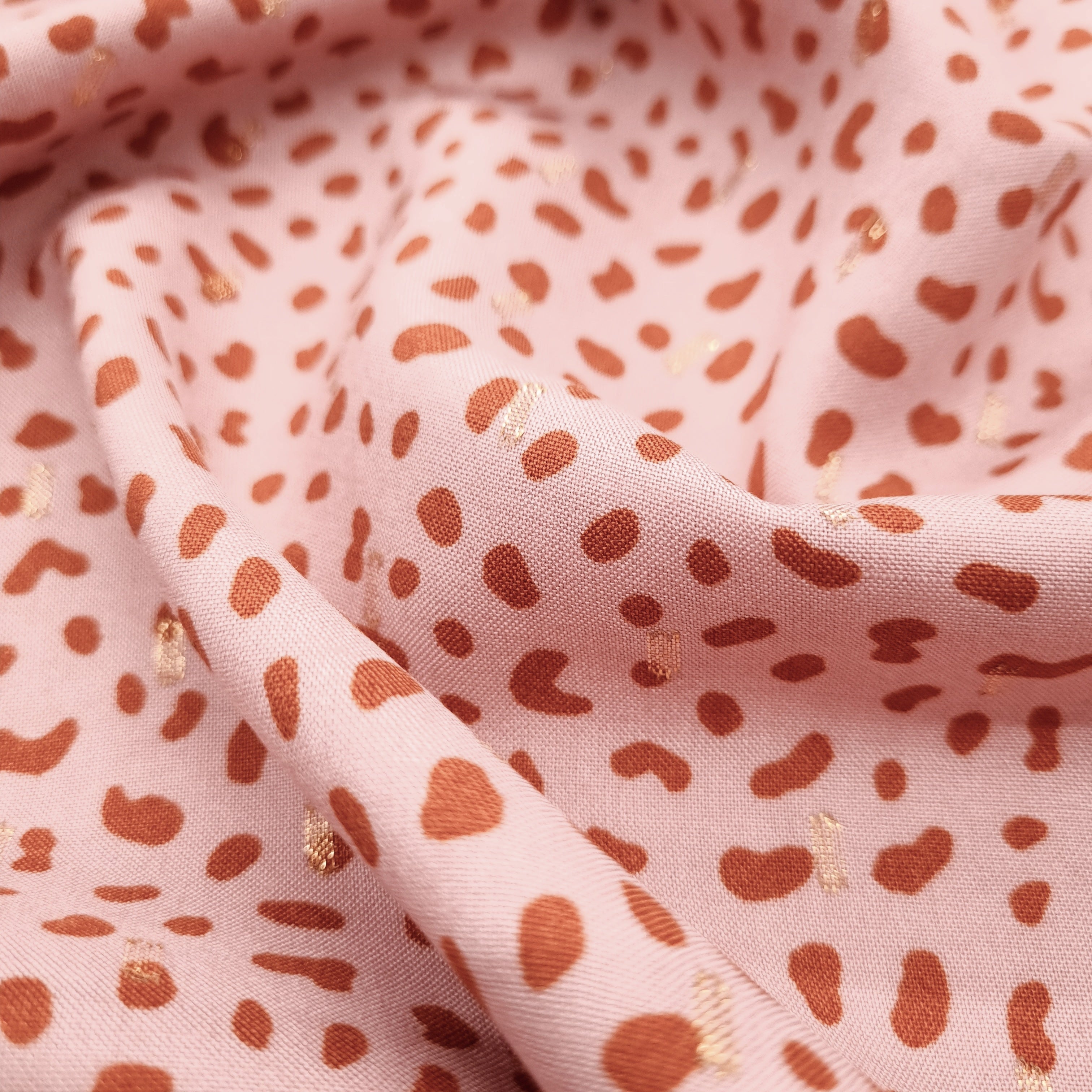 Viskosedruck rosa/rost mit Gold Viskosewebstoff, neu Malu Stoffhaus Malu - Stoffhaus