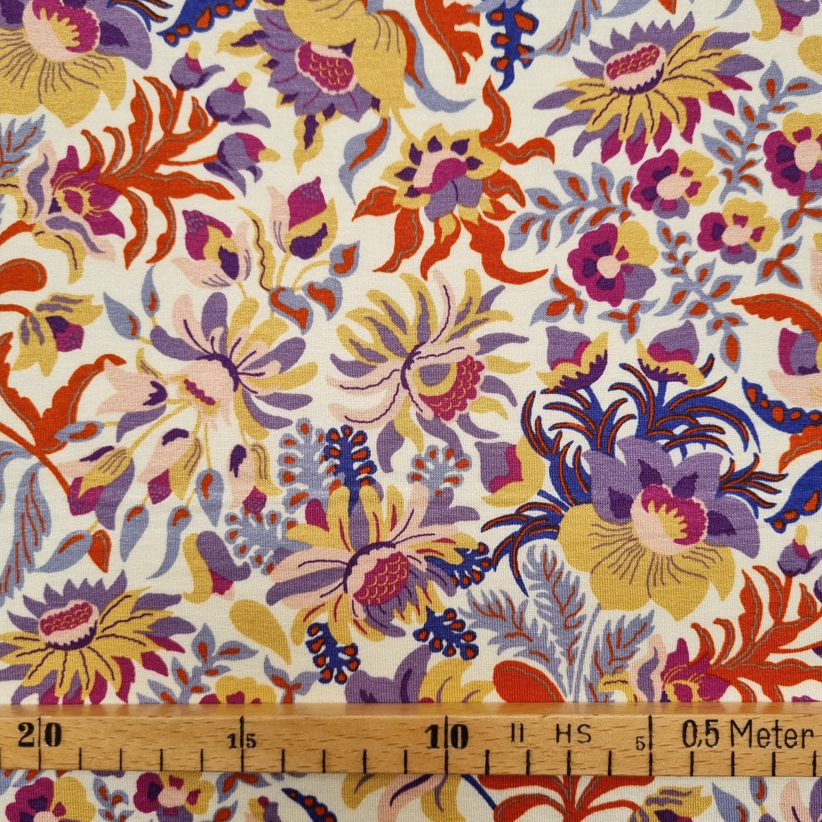 Wild flowers auf Viskosejersey Sweat Katia Malu - Stoffhaus